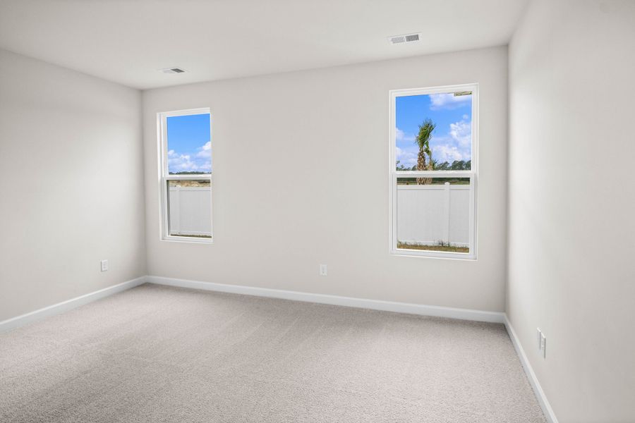 Spacious, unfurnished interior of a new home in Coastal Club of the Carolinas, Calabash (Image 13).