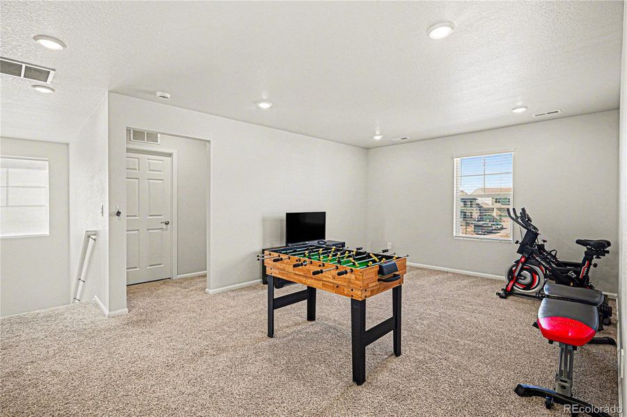 Furnished interior view inside a new home in Murphy Creek, Aurora (Image 39).