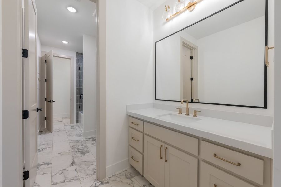 Furnished interior view inside a new home in Montclair, Prosper (Image 14).