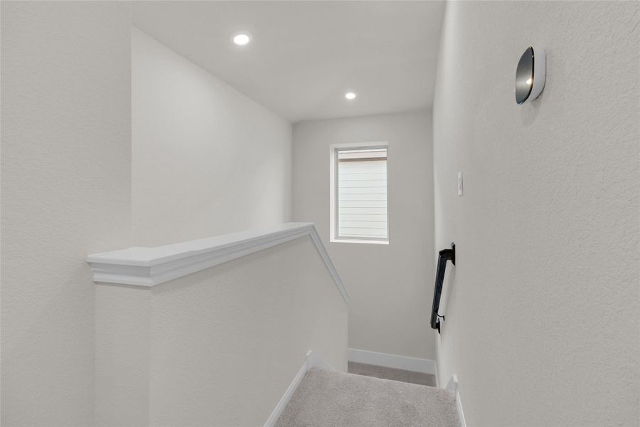 Spacious, unfurnished interior of a new home in Elyson, Katy (Image 10).
