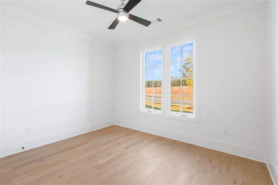 Spacious, unfurnished interior of a new home in , Peachtree City (Image 32).