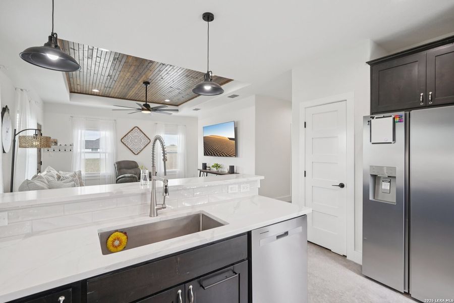 Furnished interior view inside a new home in , La Vernia (Image 29).