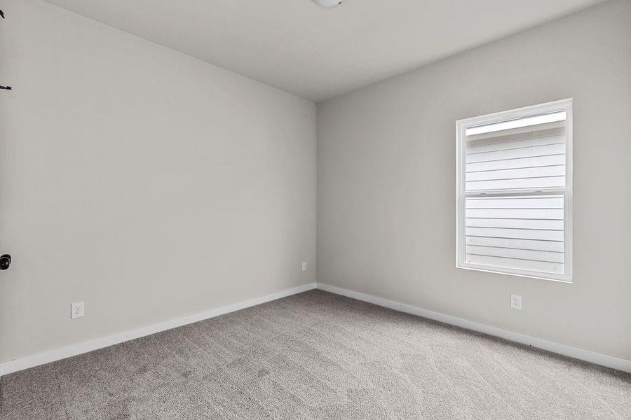 Spacious, unfurnished interior of a new home in Trails of Fossil Creek, Fort Worth (Image 19).