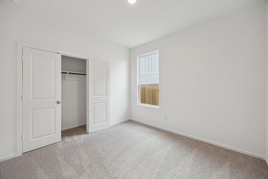 Spacious, unfurnished interior of a new home in Montgomery Bend, Montgomery (Image 24).