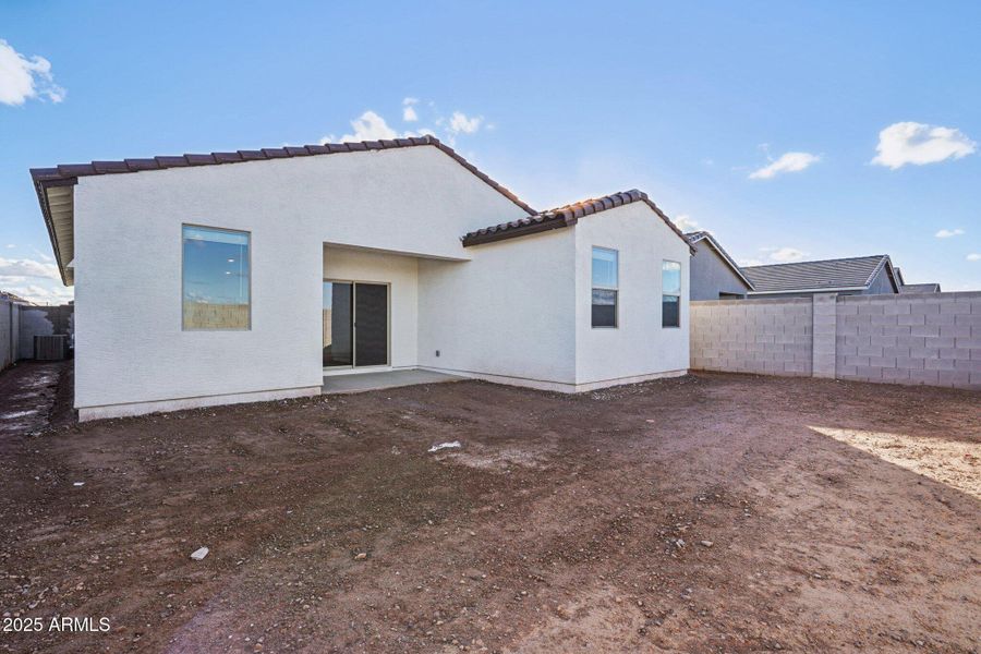 35-web-or-mls-W Moeller Rd-S2111-035