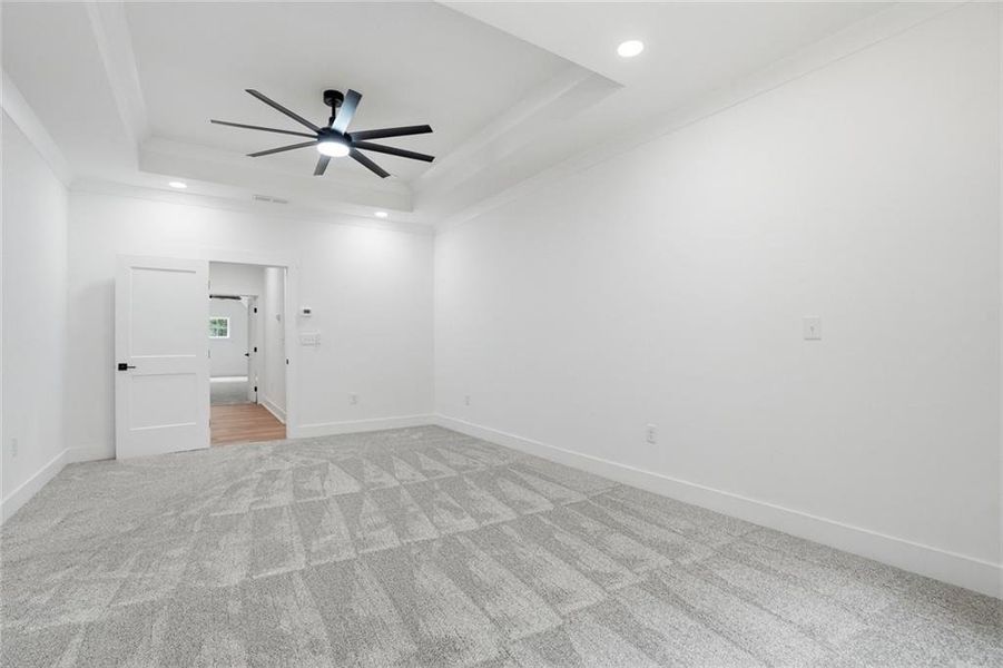 Spacious, unfurnished interior of a new home in , Covington (Image 67).