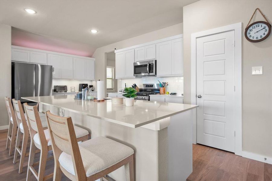 Furnished interior view inside a new home in Cibolo Hills, Fort Worth (Image 25).
