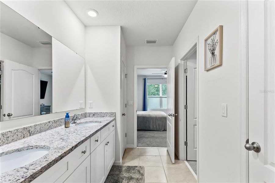 Furnished interior view inside a new home in Pelham Park, Deland (Image 18).