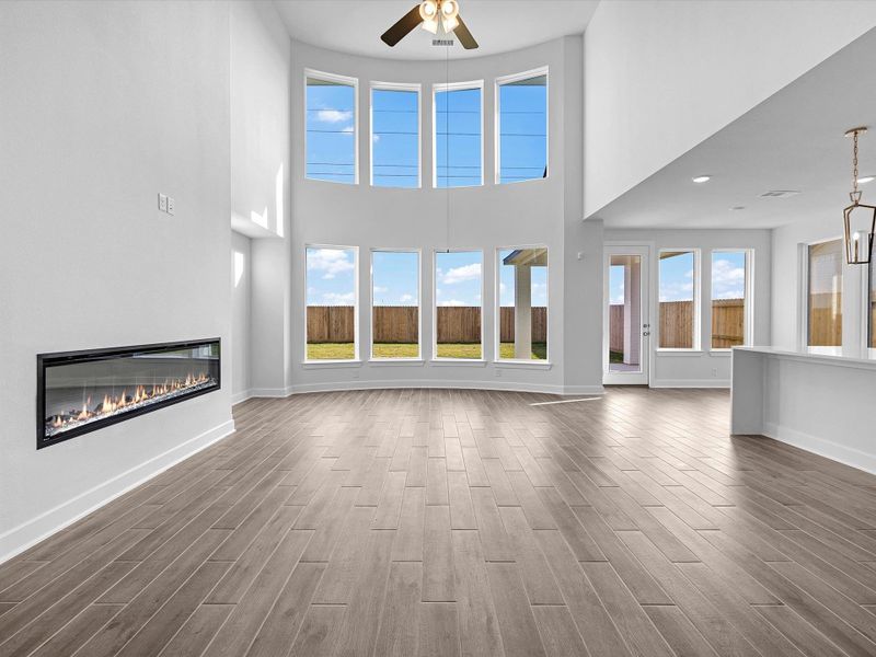 Spacious, unfurnished interior of a new home in Nolina - 60', Georgetown (Image 15).