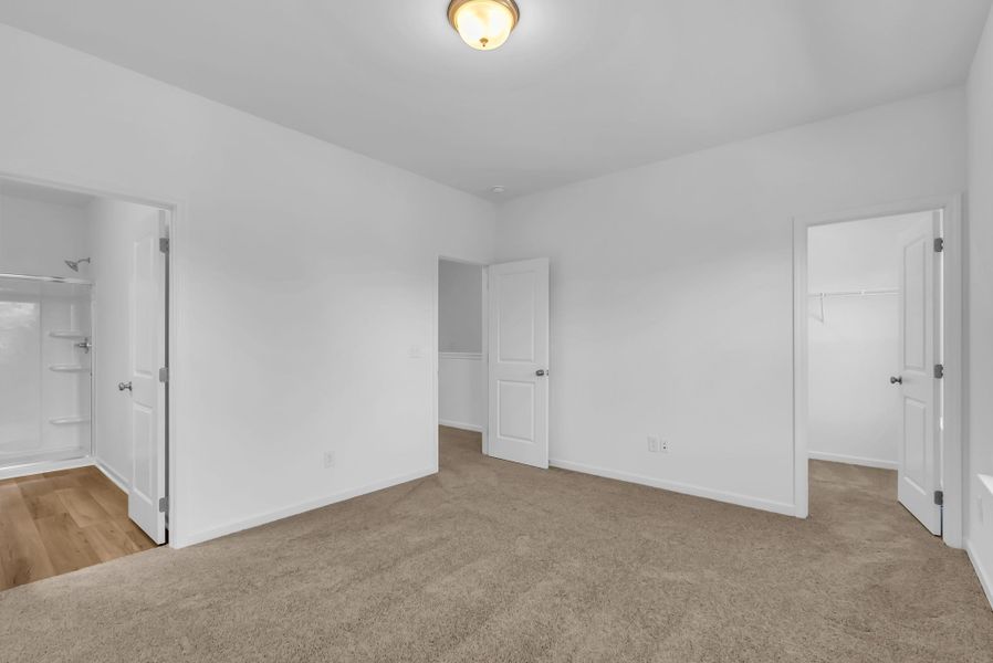 Spacious, unfurnished interior of a new home in Sweetbriar Place, Lebanon (Image 24). Spacious, unfurnished interior of a new home in Sweetbriar Place, Lebanon (Image 24).