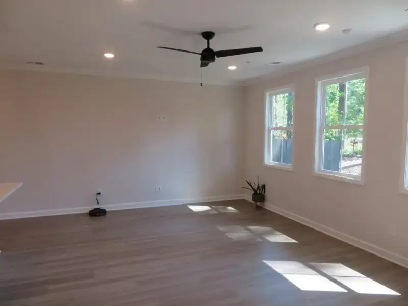 Spacious, unfurnished interior of a new home in , Marietta (Image 12).