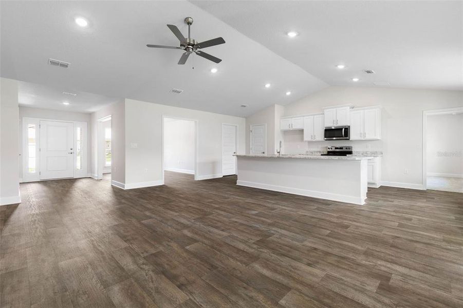 Spacious, unfurnished interior of a new home in Palm Coast, Palm Coast (Image 21).