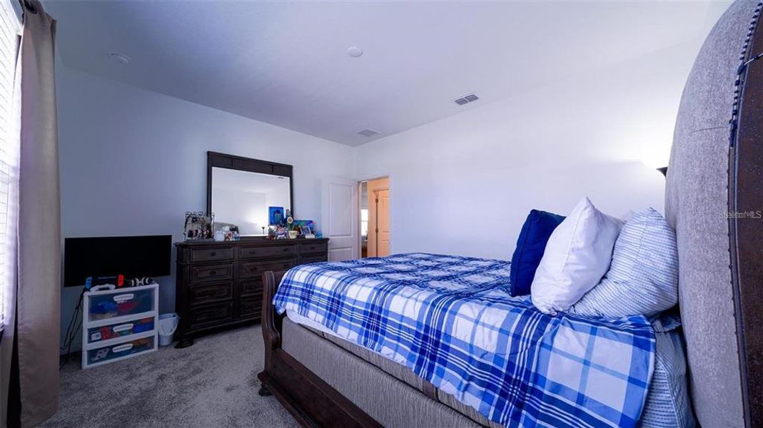 Furnished interior view inside a new home in , Davenport (Image 28). Furnished interior view inside a new home in , Davenport (Image 28).