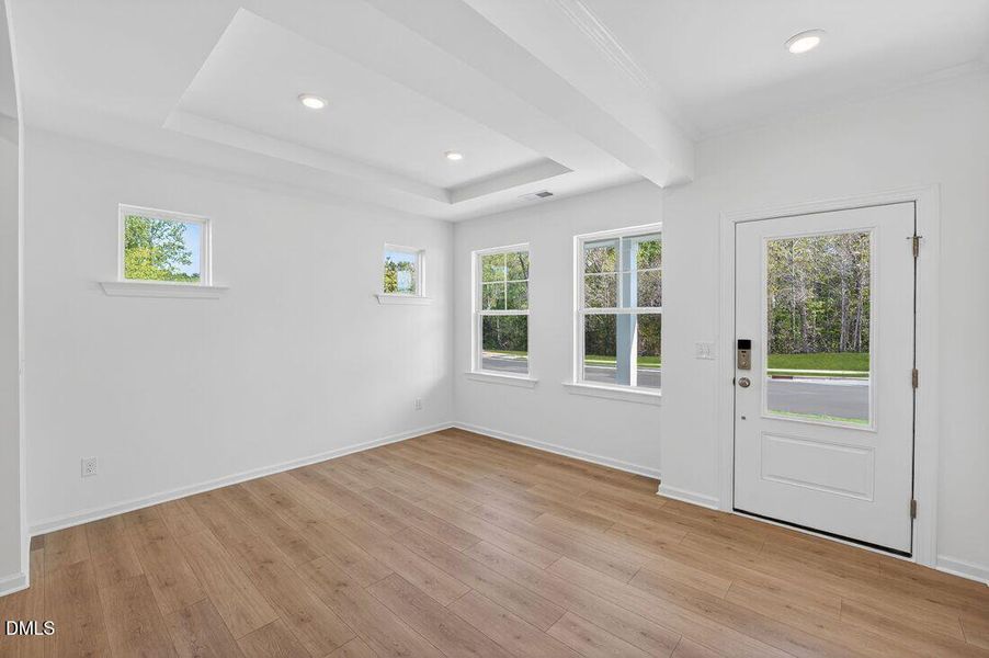 hj-nc-raleigh-silverstone-terraces-savan