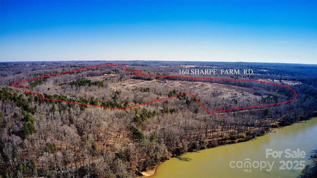 Image 16 of a home in .