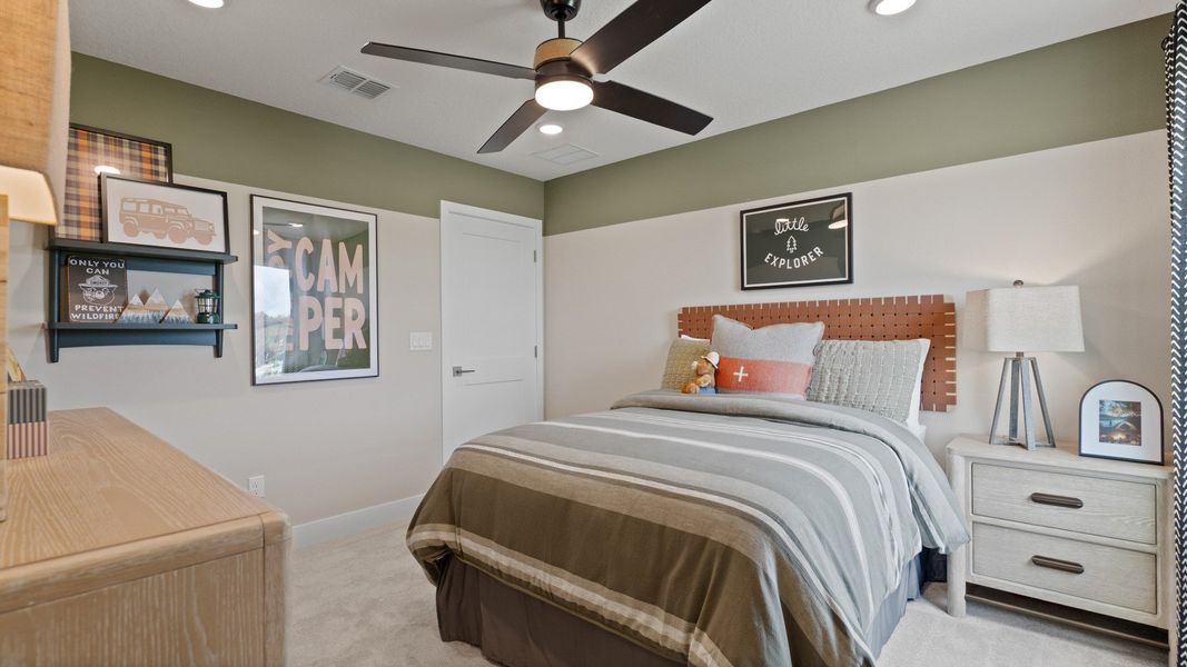 Representative furnished interior of a home built from the Sweetgum by DRB Homes in Lakeside at Satilla, St. Cloud (Image 59).