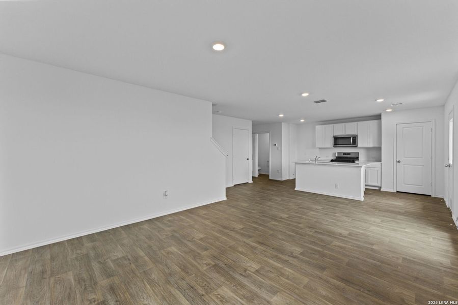 Spacious, unfurnished interior of a new home in Avenida, Converse (Image 20). Spacious, unfurnished interior of a new home in Avenida, Converse (Image 20).
