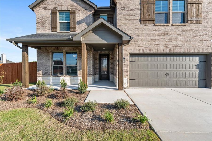Exterior details and patio area of a home in Northstar, Haslet (Image 22).