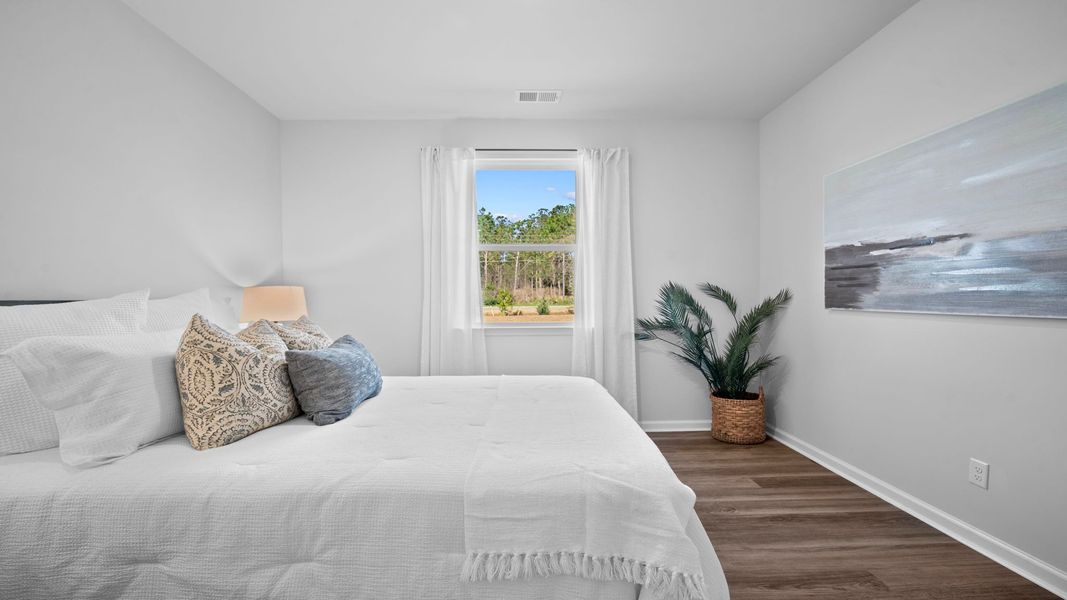 Representative furnished interior of a home built from the Cali by D.R. Horton in Fernhill Farms, Statesboro (Image 25).