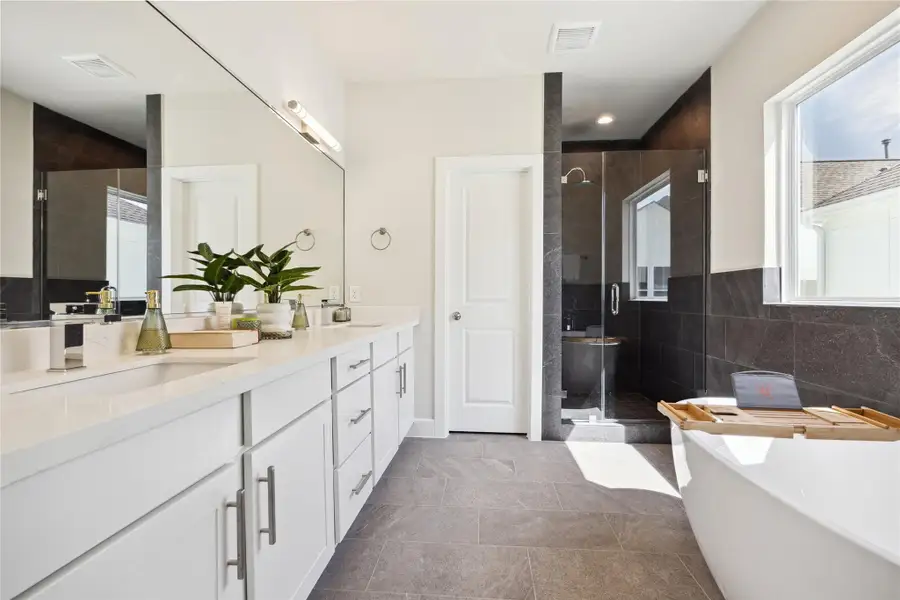 Furnished interior view inside a new home in White Oak Station, Houston (Image 13). Furnished interior view inside a new home in White Oak Station, Houston (Image 13).