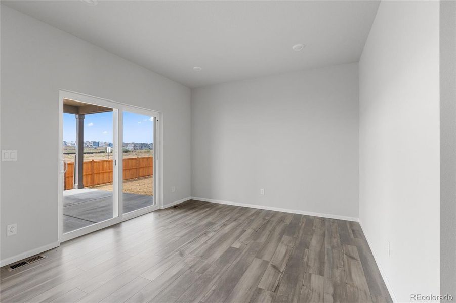 Spacious, unfurnished interior of a new home in , Brighton (Image 13).