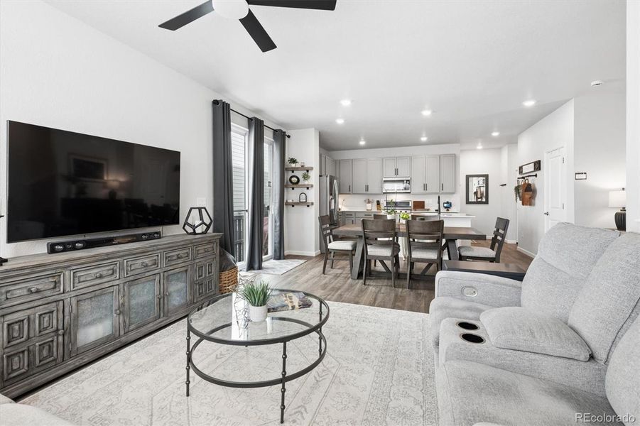 Ceiling fans with lights in the living room and all bedrooms Ceiling fans with lights in the living room and all bedrooms