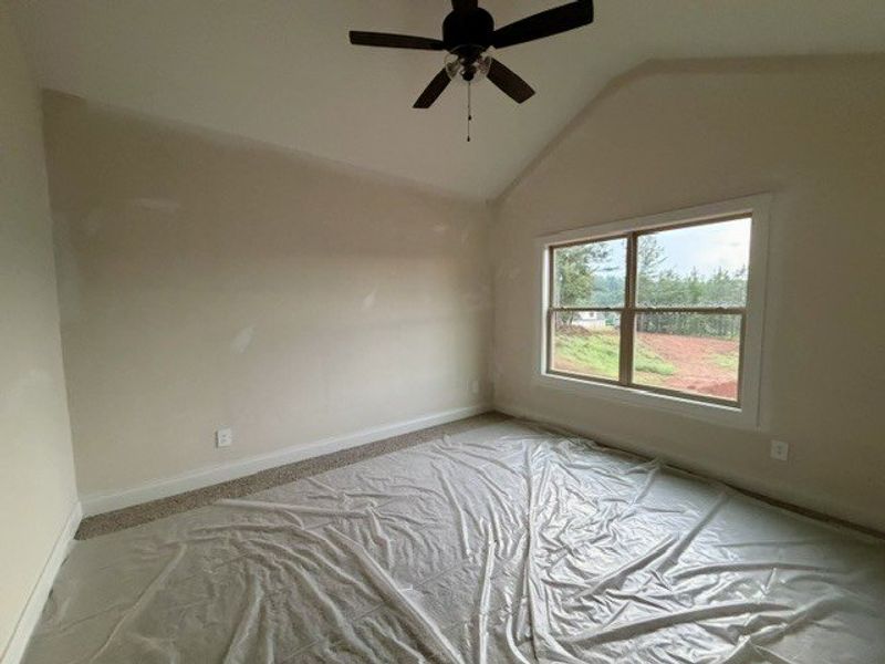 Image 15 of a home in Lakefield.