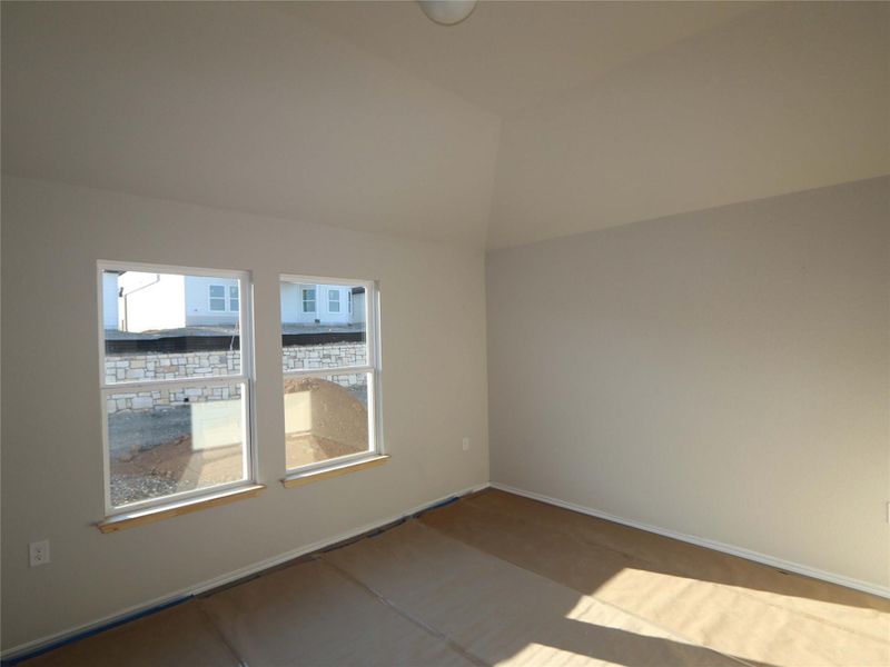 Spacious, unfurnished interior of a new home in Marble Creek Crossing, Austin (Image 10). Spacious, unfurnished interior of a new home in Marble Creek Crossing, Austin (Image 10).