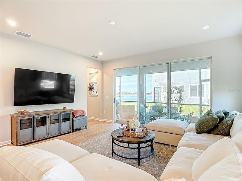 Furnished interior view inside a new home in , Lutz (Image 31).