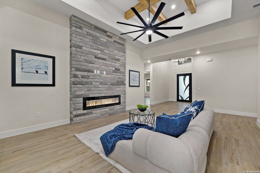 Furnished interior view inside a new home in , La Vernia (Image 10).