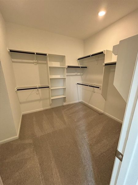 Spacious, unfurnished interior of a new home in ARTAVIA, Conroe (Image 7). Spacious, unfurnished interior of a new home in ARTAVIA, Conroe (Image 7).