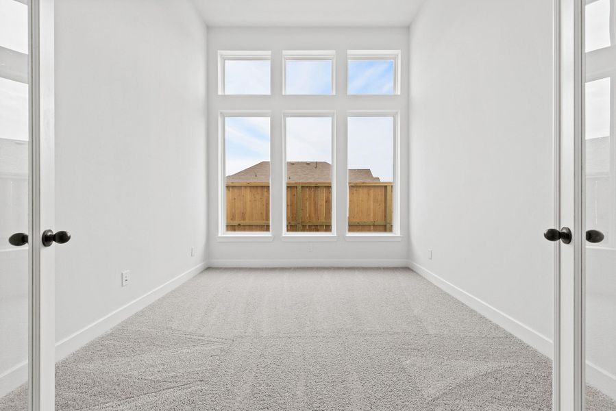 Representative image. Features, specifications, selections and colors may vary. Representative image. Features, specifications, selections and colors may vary.