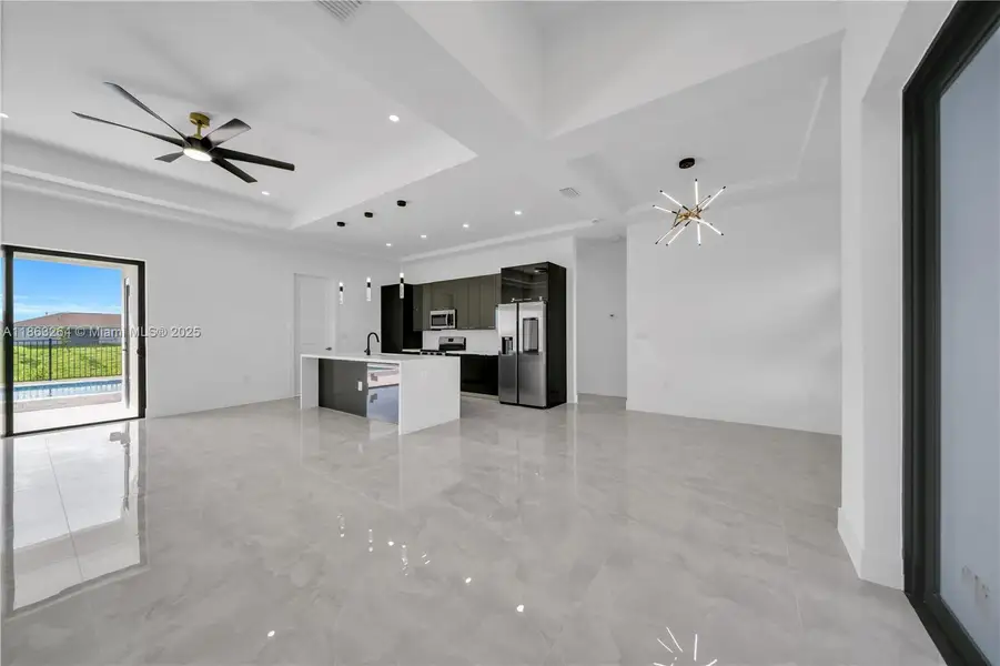 Image 15 of a home in .