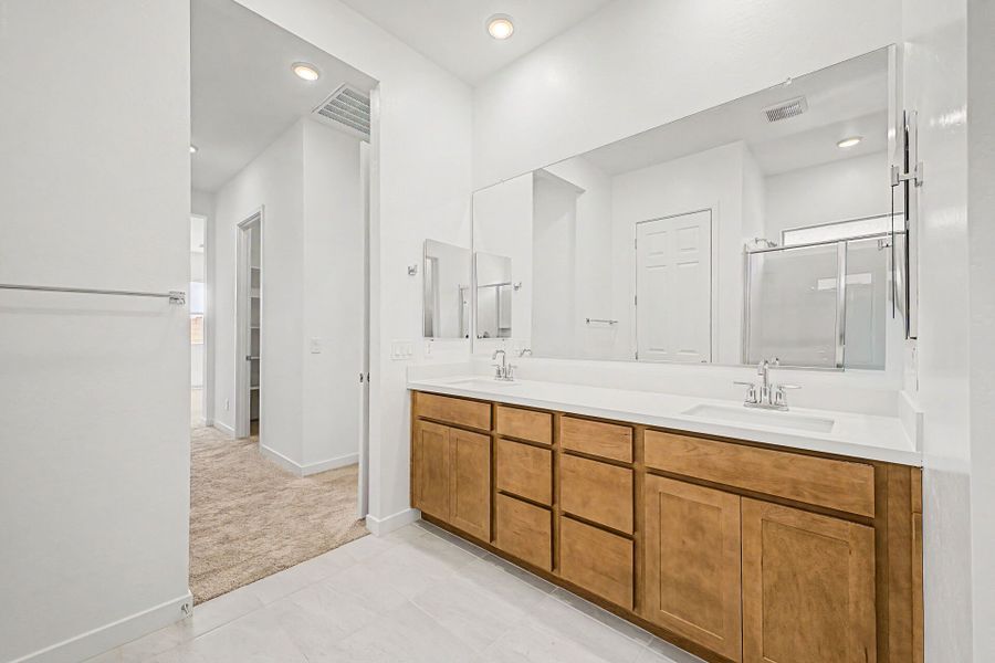 Furnished interior view inside a new home in Landmarke, San Tan Valley (Image 7). Furnished interior view inside a new home in Landmarke, San Tan Valley (Image 7).