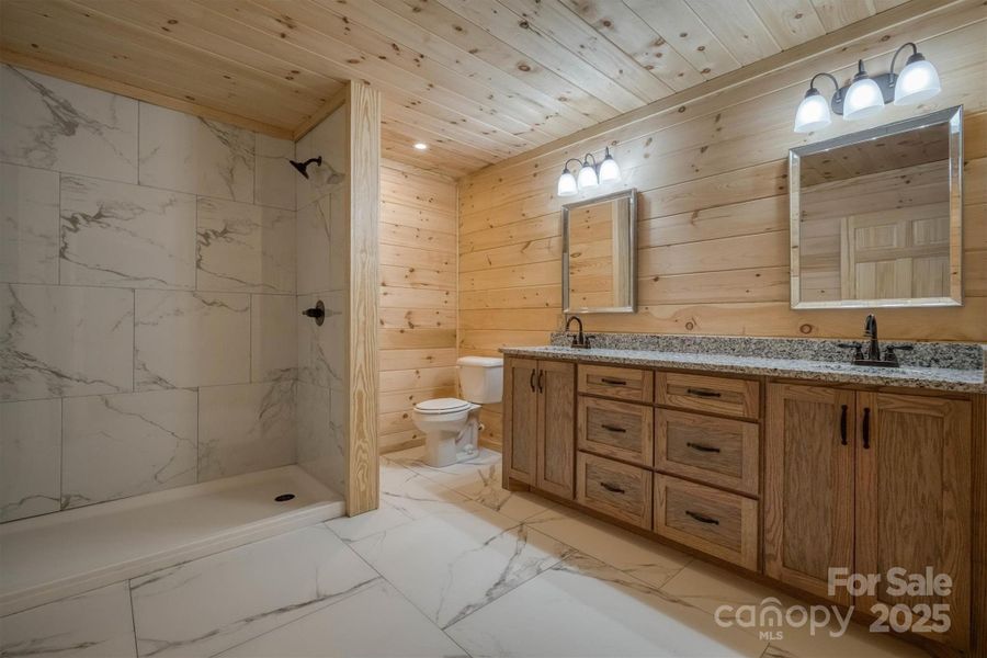 Furnished interior view inside a new home in , Valdese (Image 5).