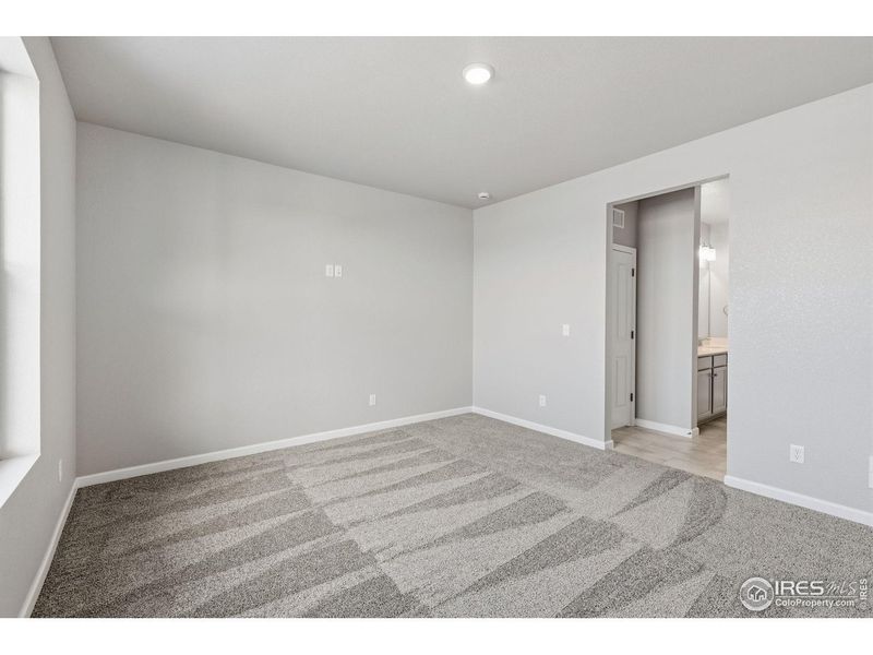 Spacious, unfurnished interior of a new home in Cordovan, Longmont (Image 21). Spacious, unfurnished interior of a new home in Cordovan, Longmont (Image 21).