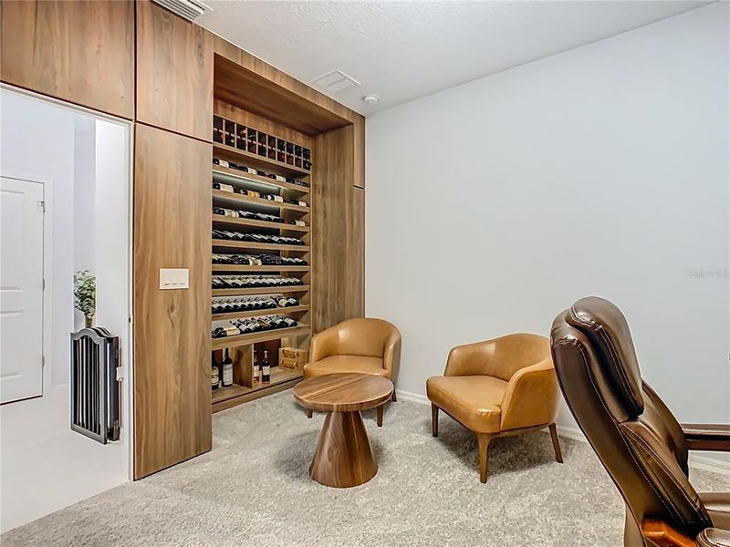 Furnished interior view inside a new home in , Orlando (Image 45).