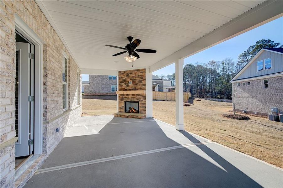 Exterior details and patio area of a home in Burchwood, Stockbridge (Image 20).