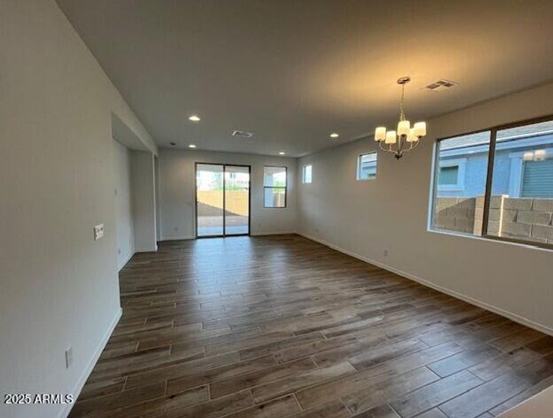 5031 N 88TH Avenue - Ready Now