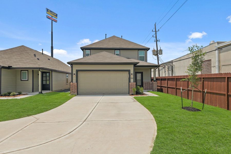 Image 23 of a home in Bammel Oaks. Image 23 of a home in Bammel Oaks.