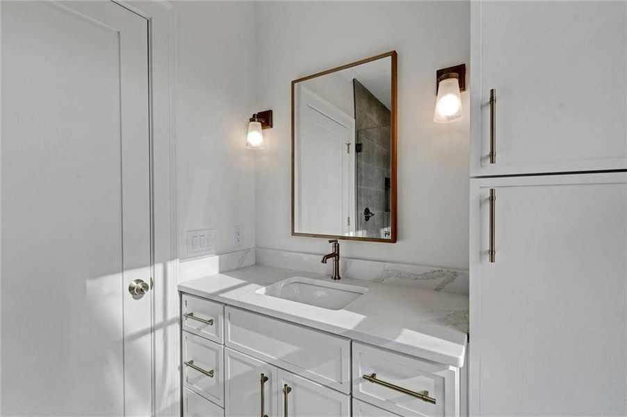 Furnished interior view inside a new home in , Gainesville (Image 17).