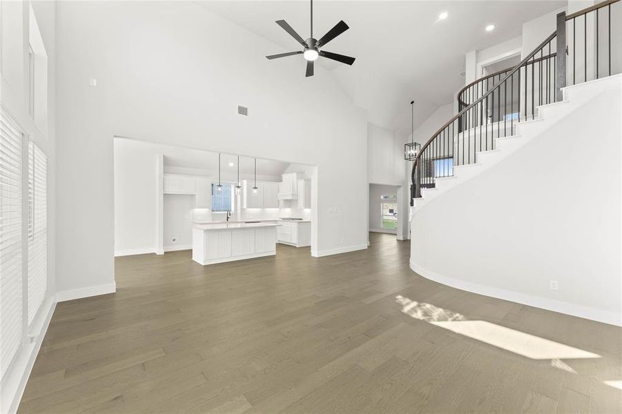 516 Big Lake-Living Room-2