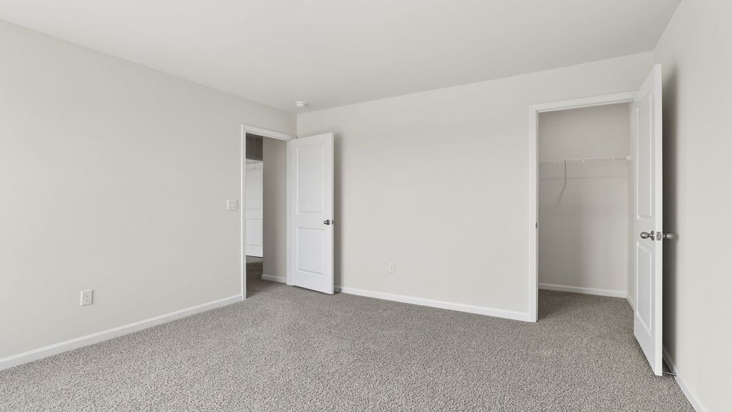 Spacious, unfurnished interior of a new home in Hunters Ridge, Woodruff (Image 29).