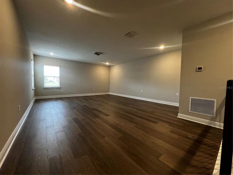 Spacious, unfurnished interior of a new home in Hills of Minneola, Minneola (Image 19).