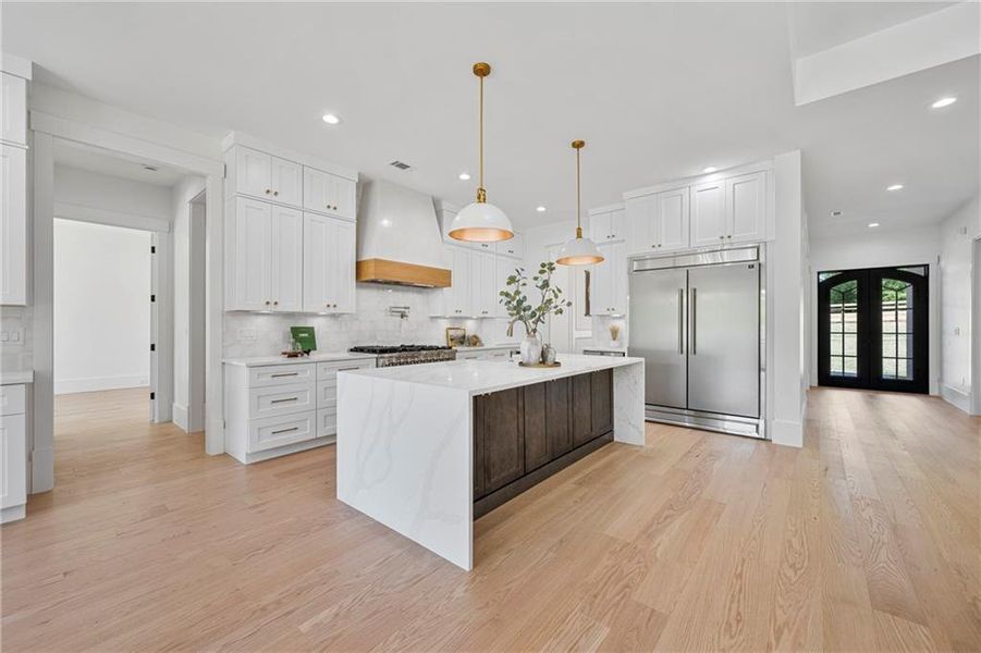 Furnished interior view inside a new home in , Lawrenceville (Image 9).
