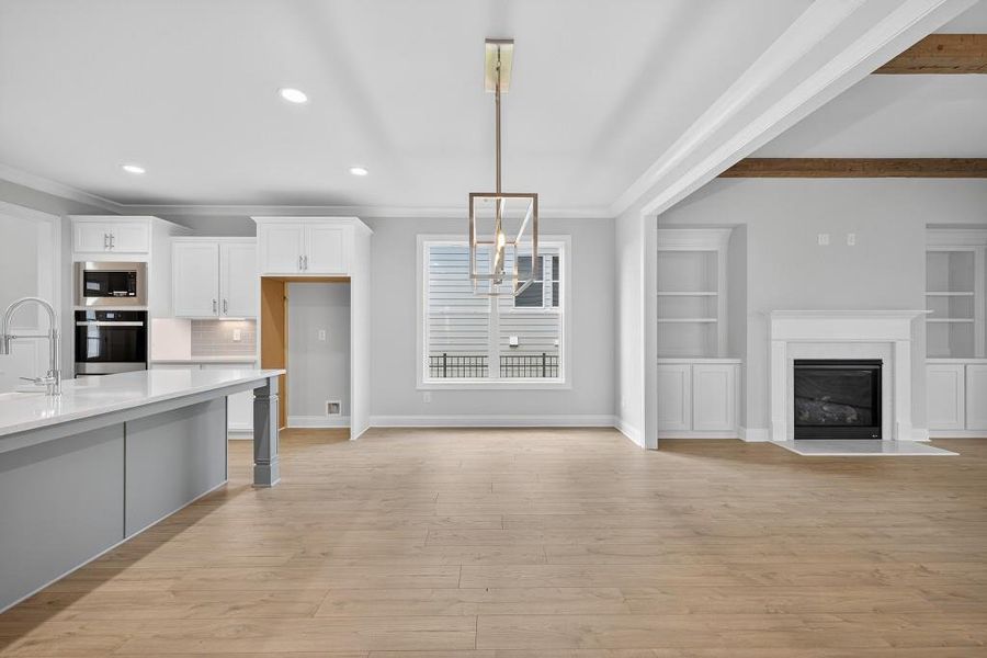 Spacious, unfurnished interior of a new home in Hemingway, Flowery Branch (Image 25).