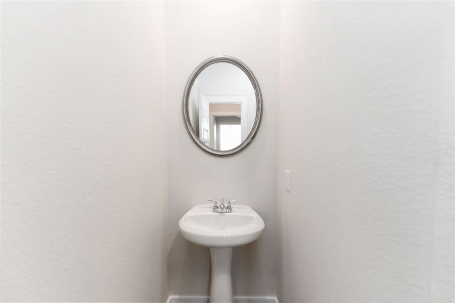 Close-up of interior finishes inside a home in Magnolia Springs, Montgomery (Image 12). Close-up of interior finishes inside a home in Magnolia Springs, Montgomery (Image 12).