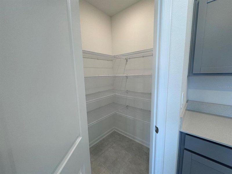 Spacious, unfurnished interior of a new home in Cascades, Davenport (Image 28).