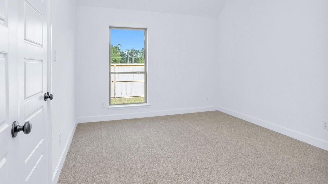 Spacious, unfurnished interior of a new home in Escondido, Magnolia (Image 15).