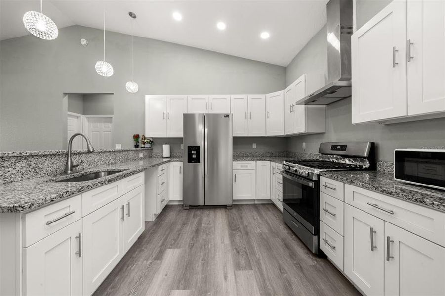 Furnished interior view inside a new home in , Avon Park (Image 13).